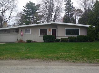 596 Northwood Dr, Alpena, MI 49707