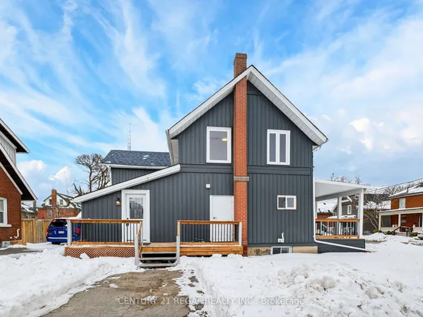 241 Mary St N, Oshawa, ON L1G 5C5