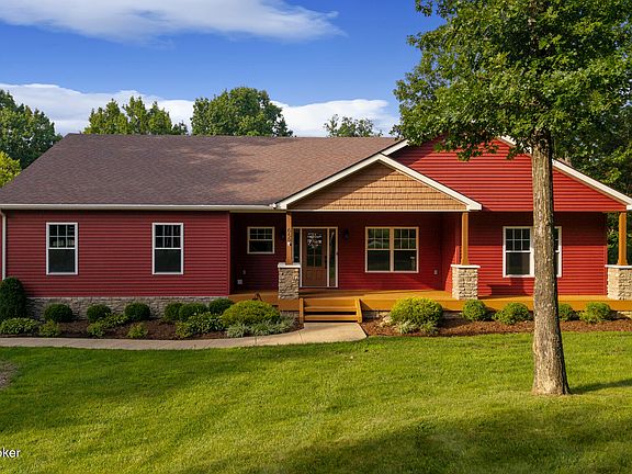 4th image of 659 Crescent Ridge Dr