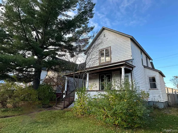 845 N Pine St, Ishpeming, MI 49849