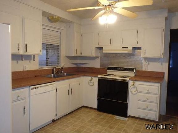 5th image of 475 E Bluewater Dr