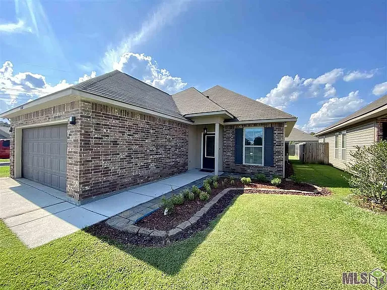 11389 Ashwood Ct — Photo 6
