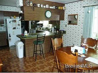 2nd image of 4395 Carlysle Ave