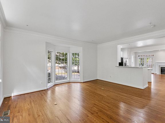 3rd image of 23017 Winged Elm Dr