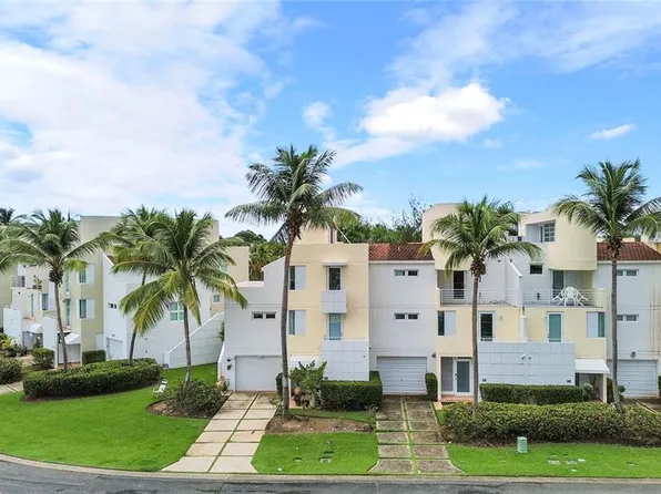 15-1 Villas Del Golf Oest Kenedy #175, Dorado, PR 00646