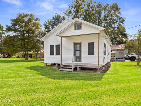 1102 Grand Anse Hwy, Breaux Bridge, LA 70517