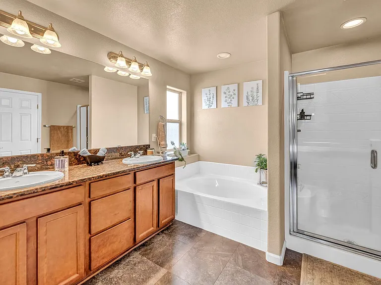 3680 Coastal St — Photo 33