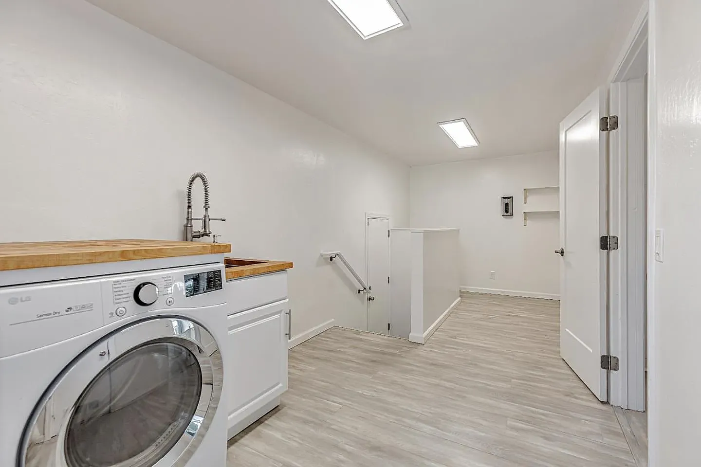 3 bed, 1237 sqft, $4,600 — Photo 4