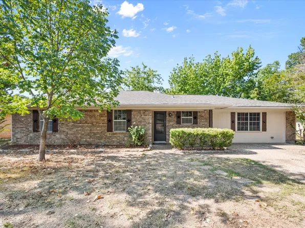 623 Madison Dr, Corsicana, TX 75110