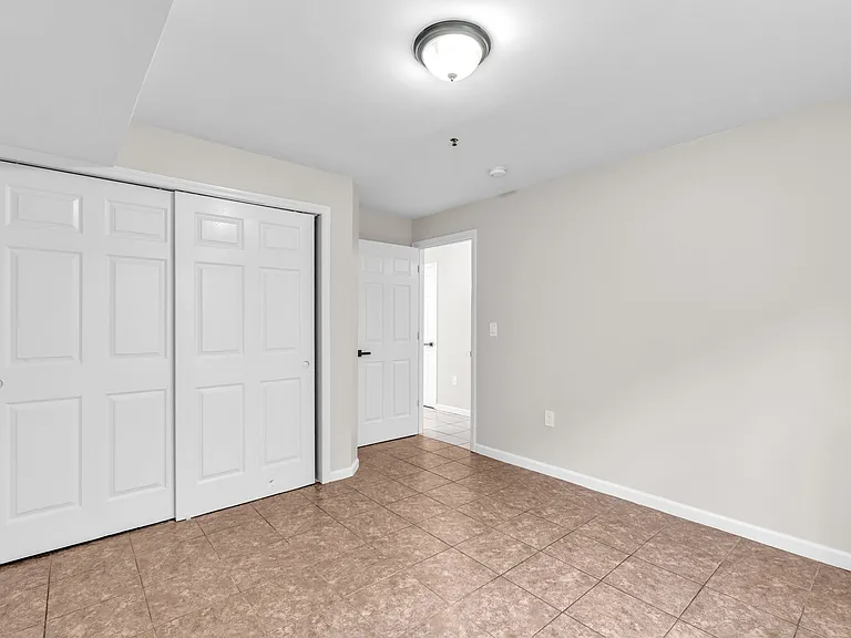 15-17 Wharton St #1 — Photo 7
