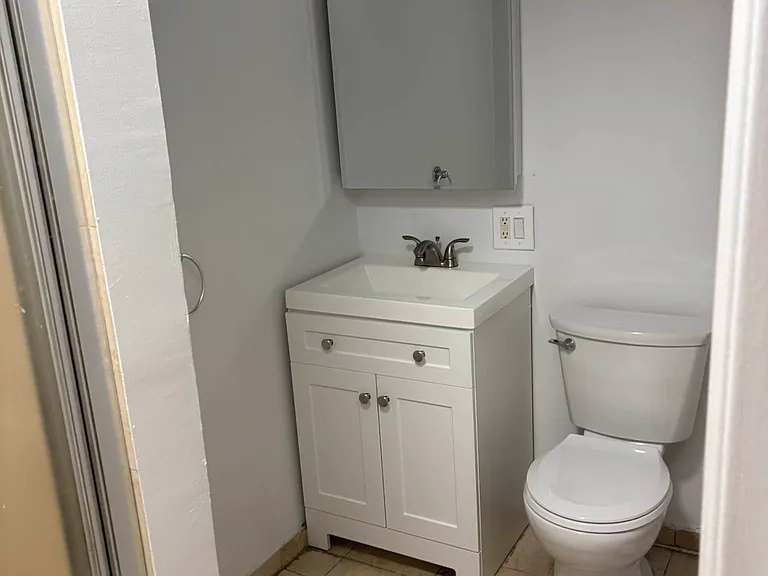516 E 81st St #2 — Photo 19