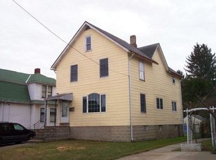 68 Ellicott St, Corning, NY 14830