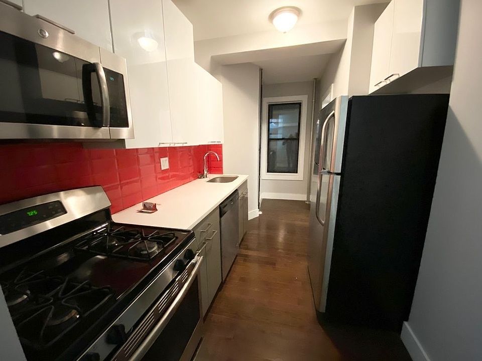 1st image of 618 W 182nd St #32F