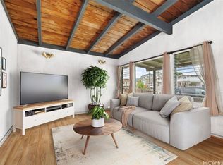 99-242 Ohekani Loop, Aiea, HI 96701