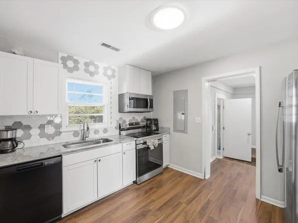 431 Mary Scott Dr, Goose Creek, SC 29445