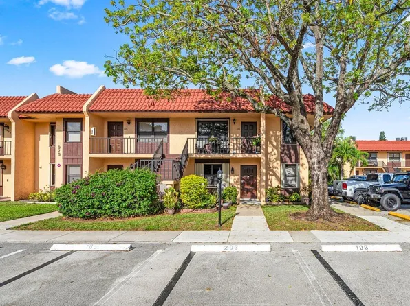 5975 Forest Hill Boulevard #106, West Palm Beach, FL 33415