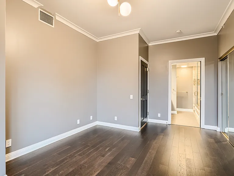 400 E 3rd Ave #405 — Photo 15