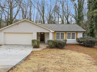 895 Lost Creek Cir, Stone Mountain, GA 30088