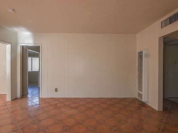 4th image of 6313 Cherbourg Ave