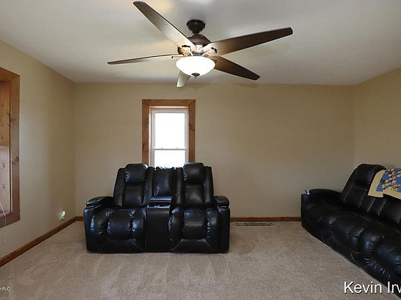 5th image of 13798 Ferris Ave