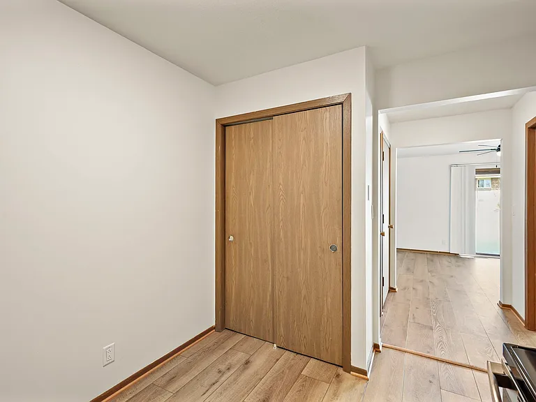 618 Mary Ln #2 — Photo 14