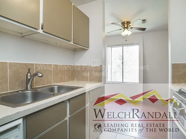 5511 S Willow Ln #F — Photo 11