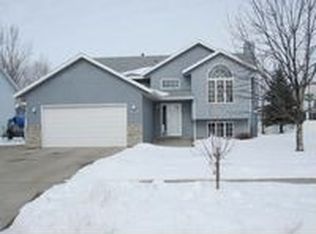 2709 38 1/2 Ave S, Fargo, ND 58104