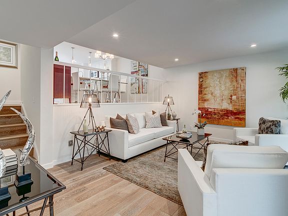 2nd image of 4355 W Sarah St #36
