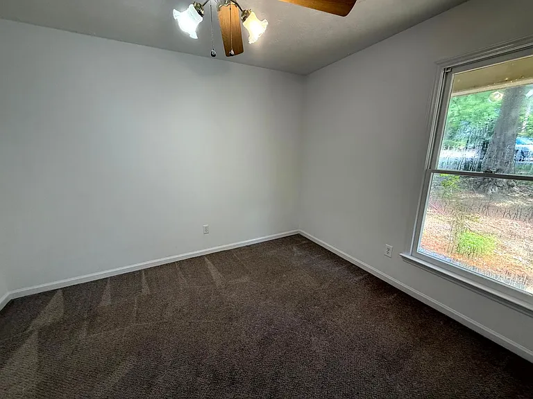5481 Landview Pl — Photo 9