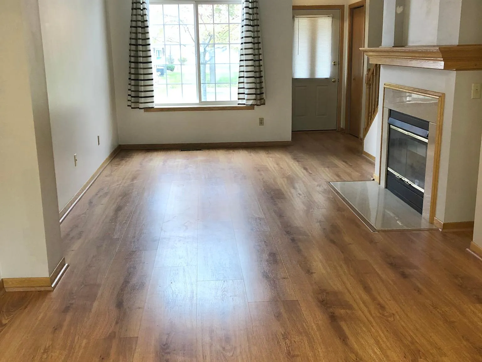 2 bed, 1.5 bath, 1115 sqft, $1,850 — Photo 3