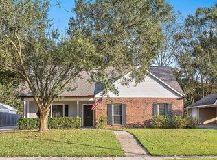 1728 Hobbiton Rd, Baton Rouge, LA 70810
