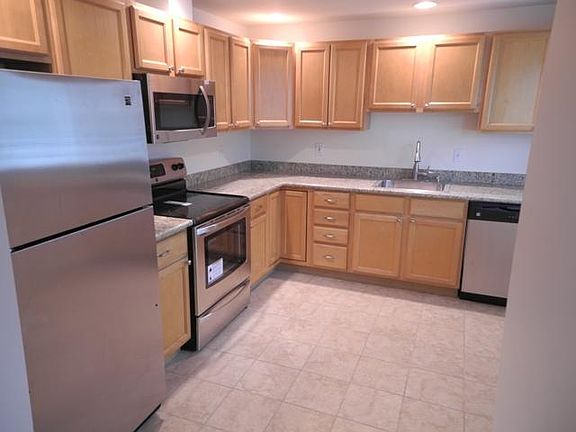 4th image of 1013 Aurora Ave N #7s1ecrjhc