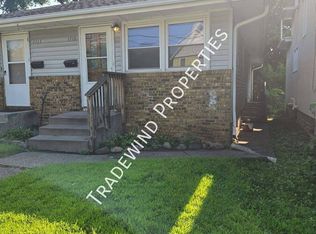 1715 Polk St NE, Minneapolis, MN 55413