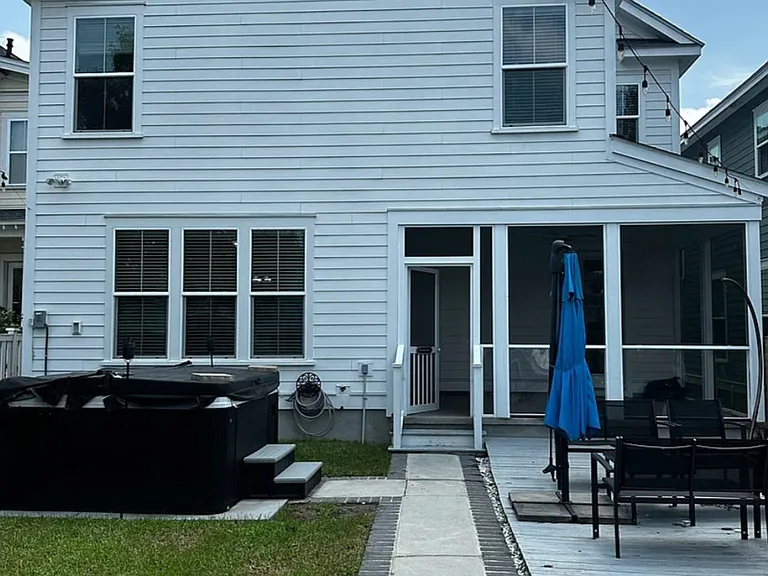 232 Summers Dr — Photo 3