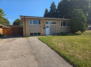 254 Burlington St, London, ON N5Z 3W5