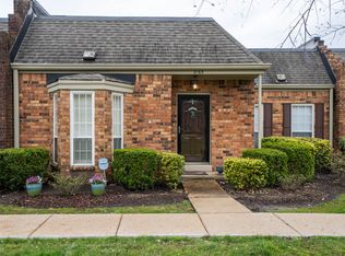 8169 Hunters Grove Ln, Germantown, TN 38138