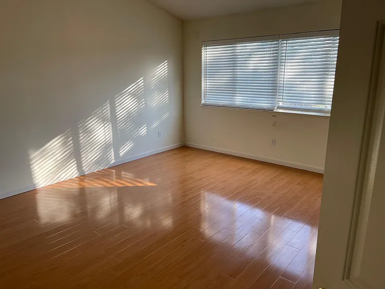 2330 Arthur Nate Haugh Dr — Photo 4