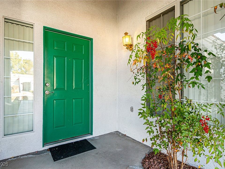8797 Seal Rock Ct, Las Vegas, NV 89147 | Zillow