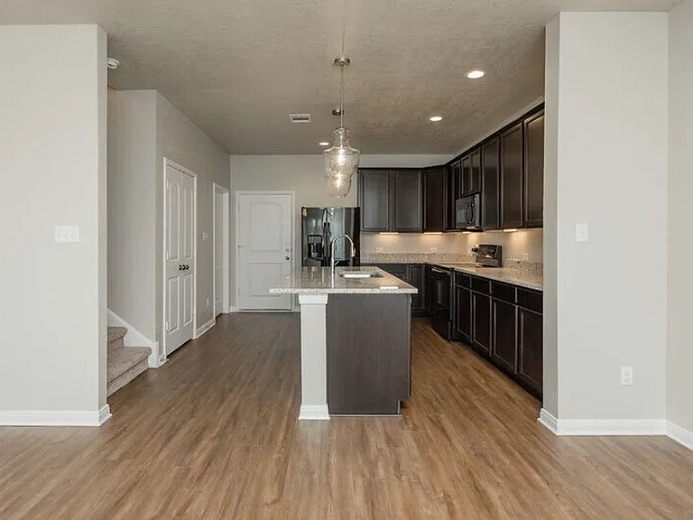4089 Cross Park Dr #112 — Photo 4
