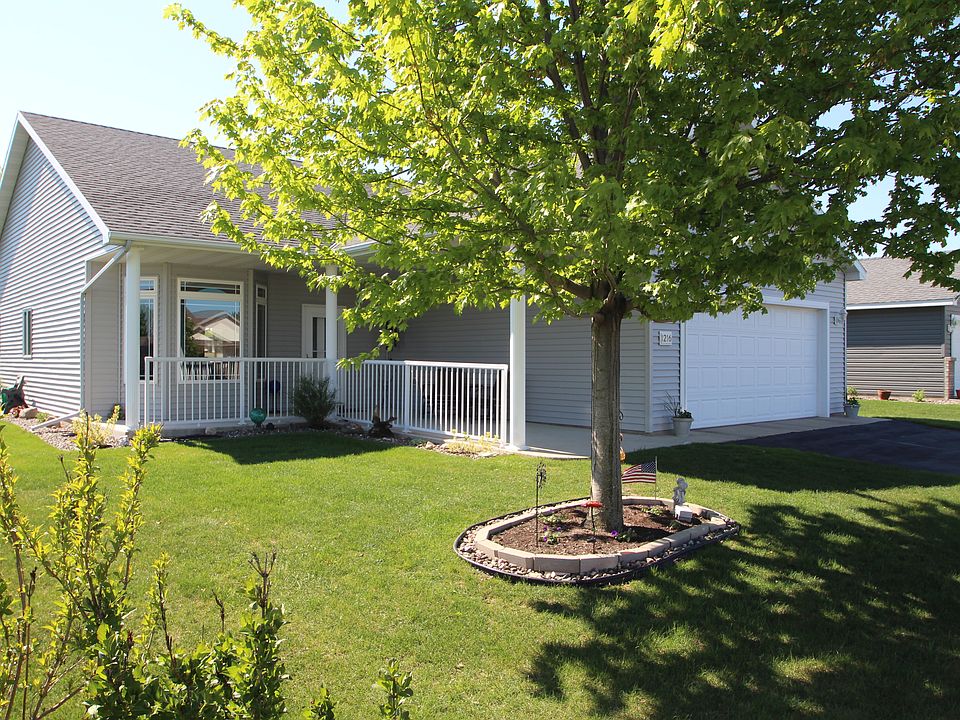2nd image of 1216 Willow Pond Dr