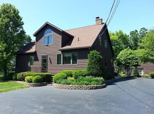 24142 W Grass Lake Rd, Antioch, IL 60002