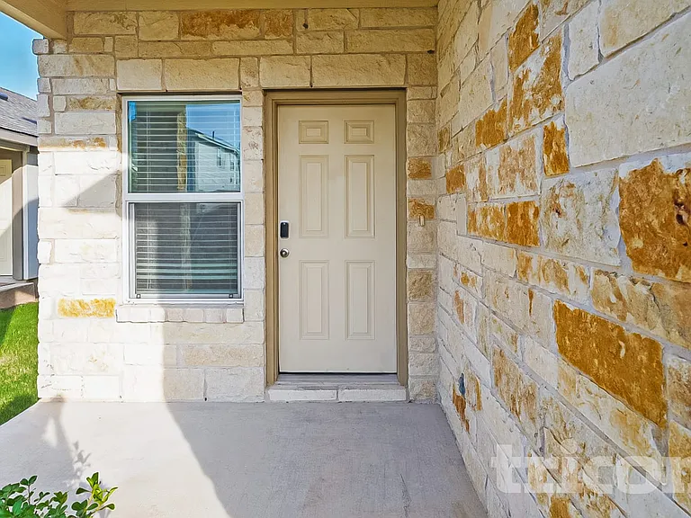 5200 Saddle Club Dr — Photo 3