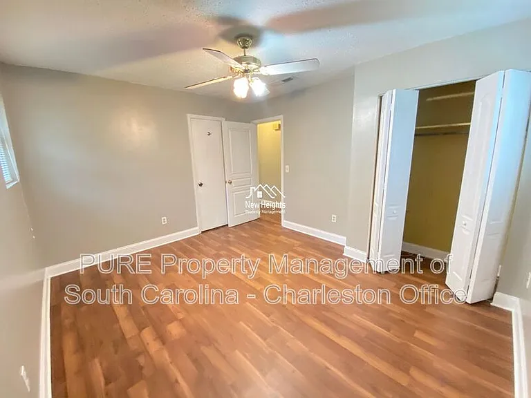 371 Furman Ln — Photo 12