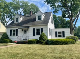 1320 Main St, La Crosse, WI 54601