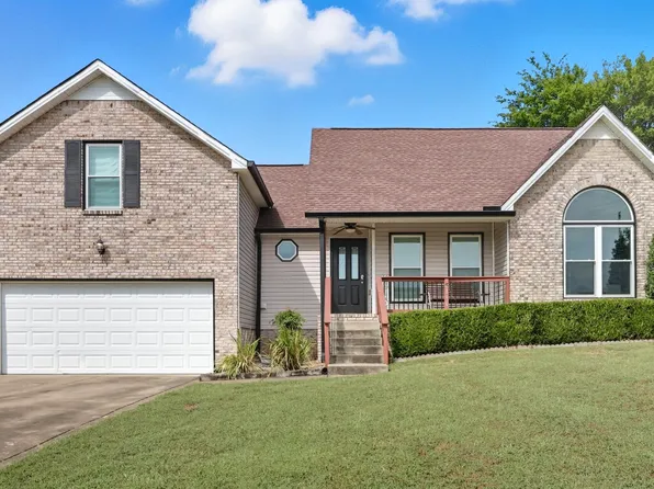 130 Buttermere Dr, Clarksville, TN 37040
