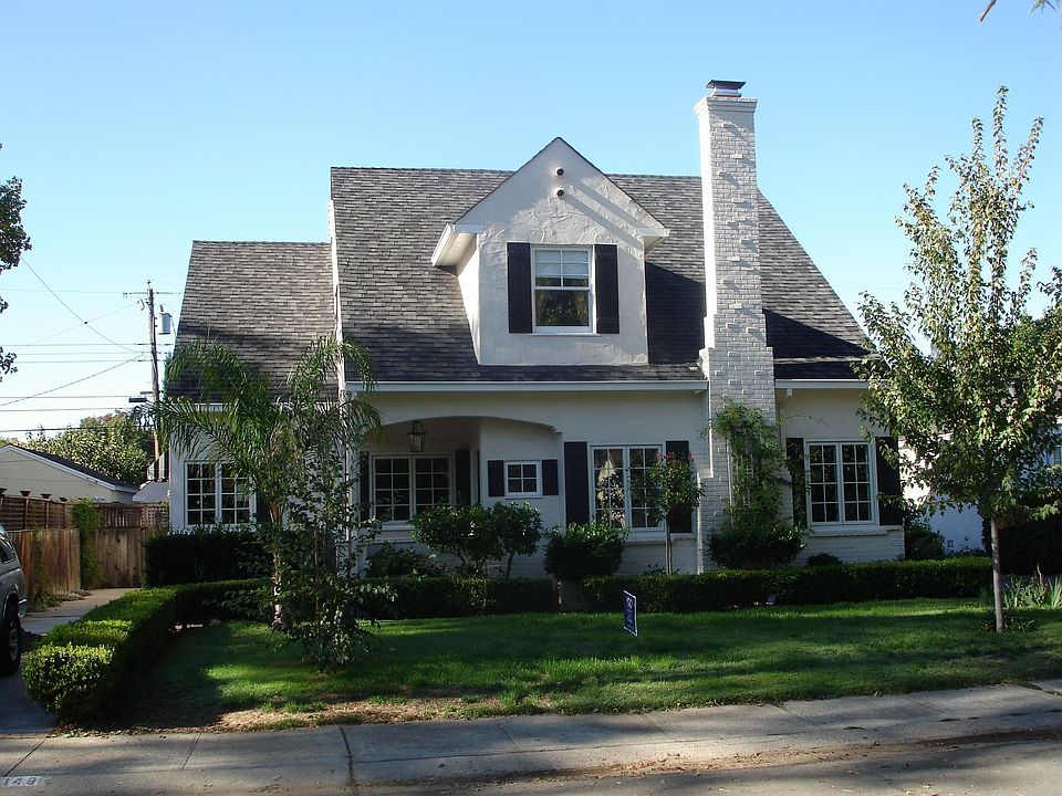 1st image of 148 40th St
