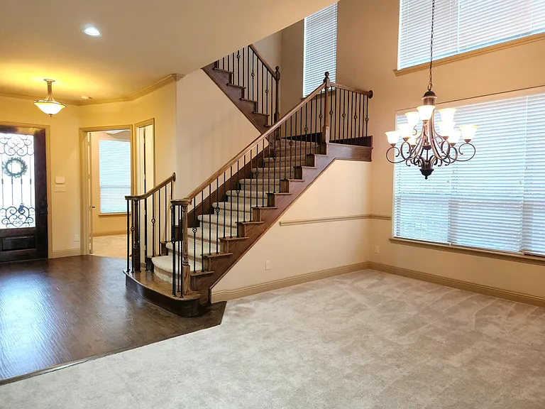 1208 Melcer St — Photo 10