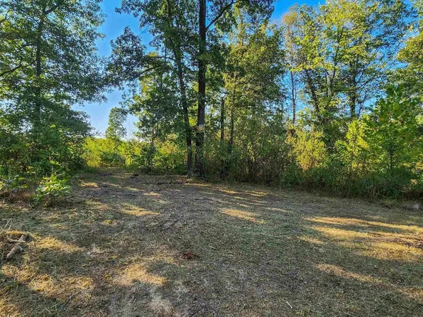 W 500 South Rd, Linton, IN 47441