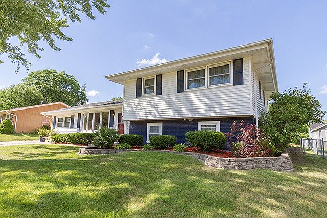 1st image of 1428 Harvard Ln