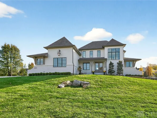 1557 Ashbury Woods Dr, Dayton, OH 45458